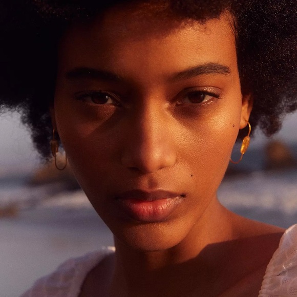 Madewell Stone Collection Citrine Medium Hoop Earrings - Picture 3 of 7